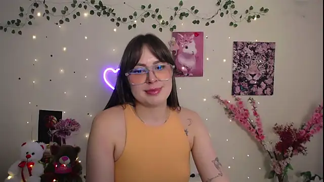 Amanda_Bright_ live cam on StripChat