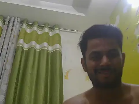 Stubborndesiboy webcam