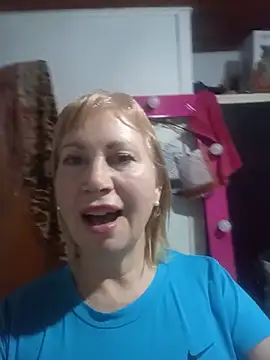 SexyMilf1211 webcam