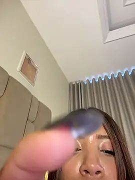 Pushaina__1 webcam
