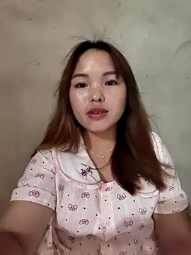 Mina_xYx live cam on StripChat