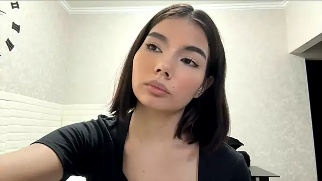 MarylnMonnier webcam