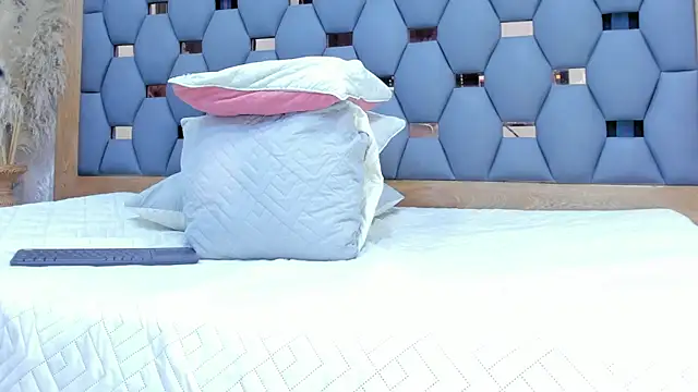 Linda_sm webcam