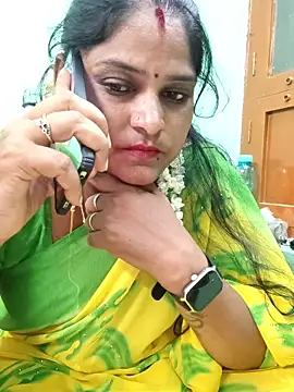 mynatamil143 live cam on StripChat