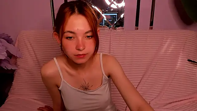 New_Web_Girl webcam