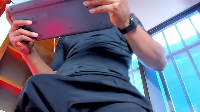 Teaserhoussejj_ webcam