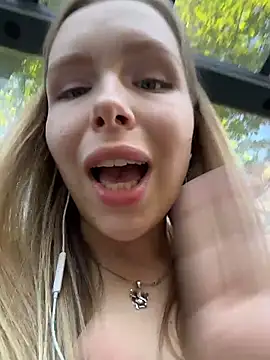 Liza_risky webcam