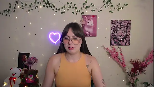 Amanda_Bright_ live cam on StripChat