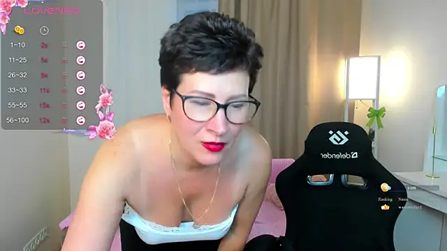 JennyMons webcam