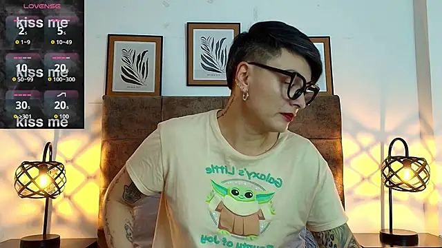 kat_paradise webcam
