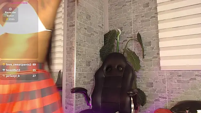MelodyBlazze webcam