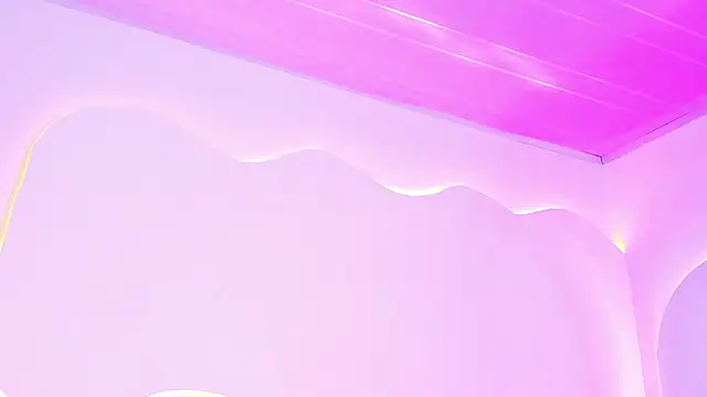MiaMalcova__ webcam