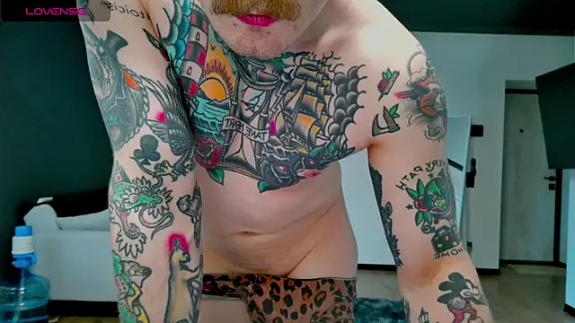 white_King9999 webcam