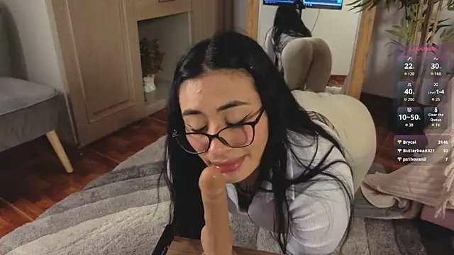 aprildreams19 webcam
