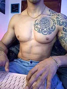Joylopez_fit webcam
