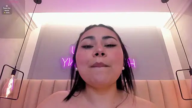 Naomymonroe_ webcam