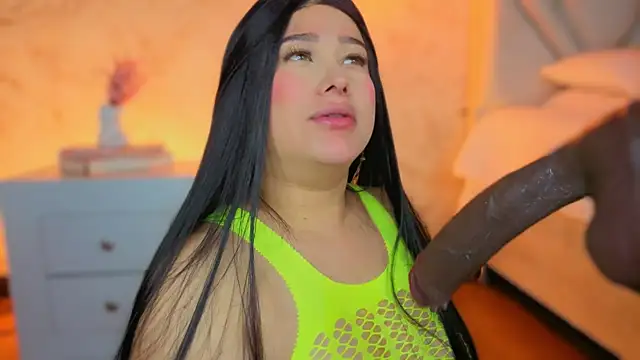 Leaa_Cox webcam