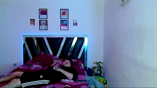 Sebasxxl12 webcam