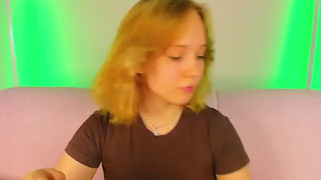 RikkiChoco webcam