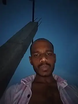Daddyishere_19 webcam