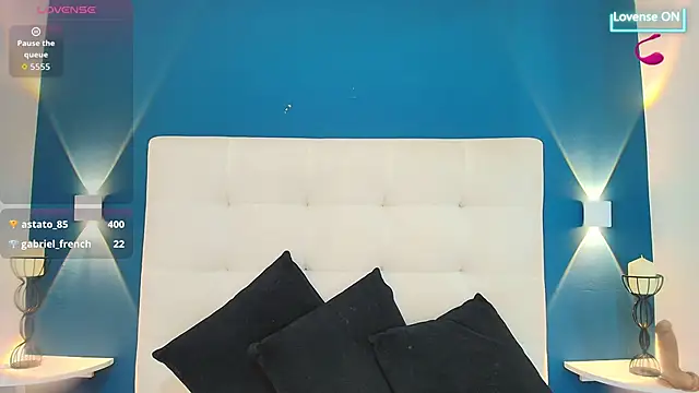 Chloebrunnie webcam