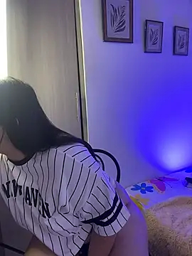 AnnieBonnie666 webcam
