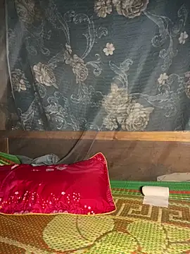 Linda-babyy webcam