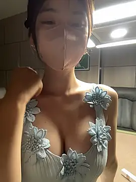 gougou13 webcam