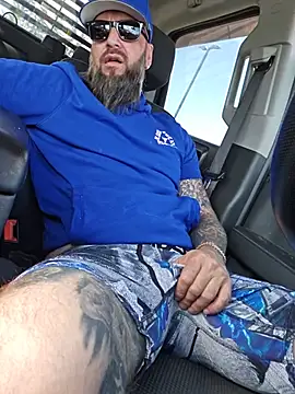 Beardedtattood webcam