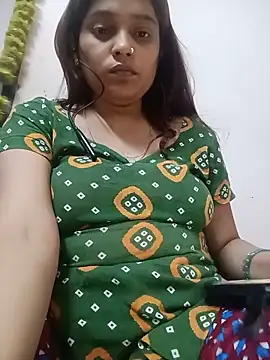 Meloni_71 live cam on StripChat