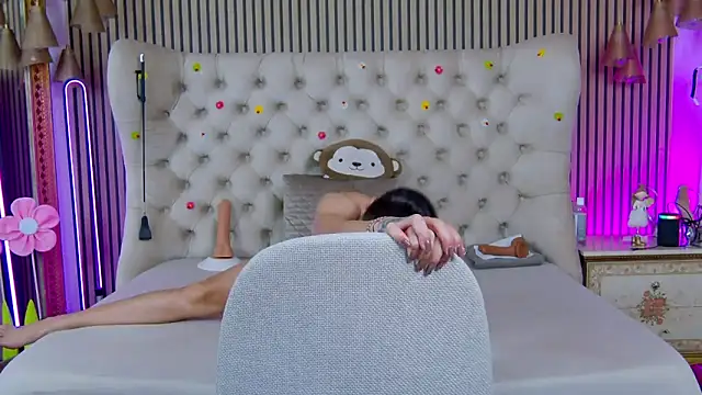 playfulshow - PlayfulShow's free webcam - UK Sex Cams