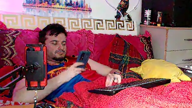 KingOfSinRO69 webcam