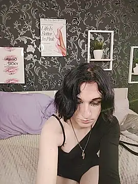 MickeQuinee webcam