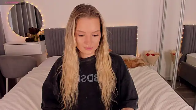 CassieRayss webcam