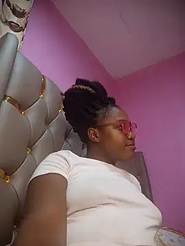sexy_prettytiff webcam