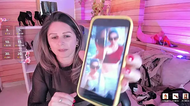 Victoria_collins_1 webcam