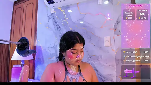 mysticlatina1 webcam