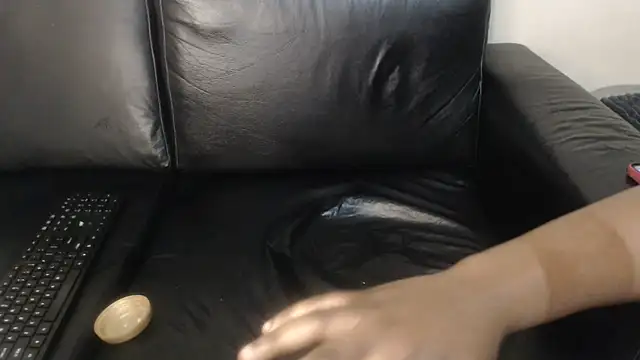 BustyNina41 webcam