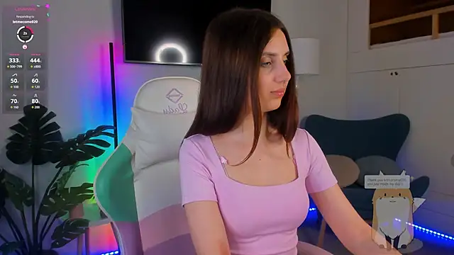 Kira_Moonnn webcam