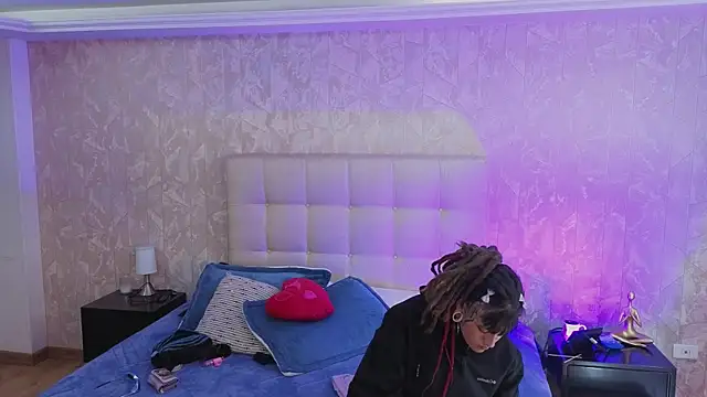 _sharlotte777 webcam
