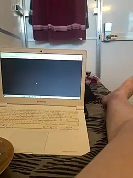 brazybooty92 webcam