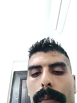 bahadr23 live cam on StripChat
