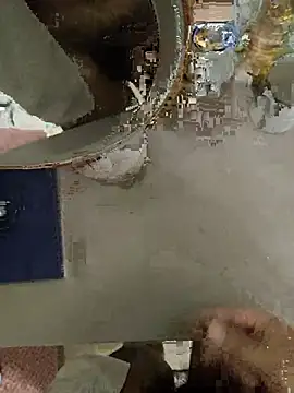 runWind live cam on StripChat