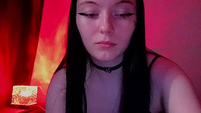 Naomi_Lanee webcam