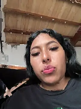 emmyjhonson07 webcam