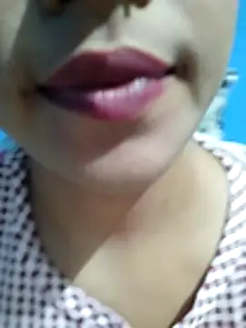 Anki-doll webcam