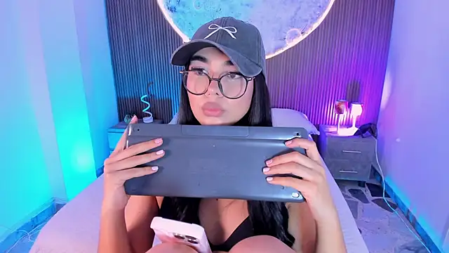 RoseCassie webcam
