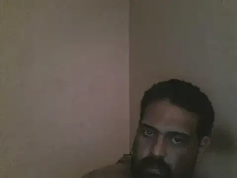 elpoop7305 - Elpoop7305's free webcam - UK Sex Cams