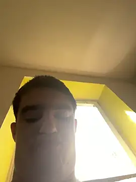 pussyhunter323557 webcam