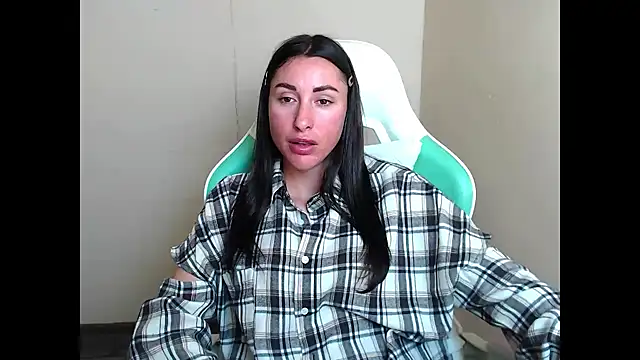 Cammil1a_horn webcam